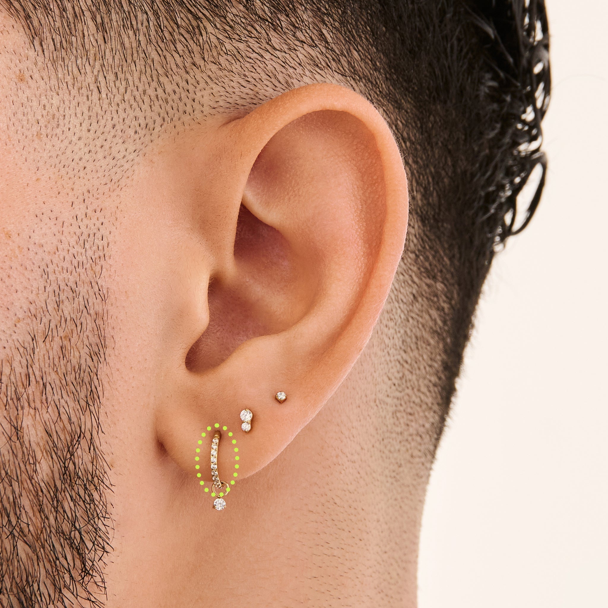 8mm Pave Clicker