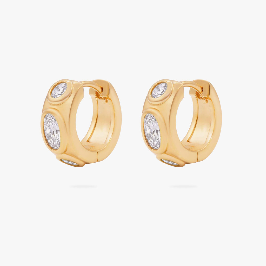 Chunky Bezel Huggie